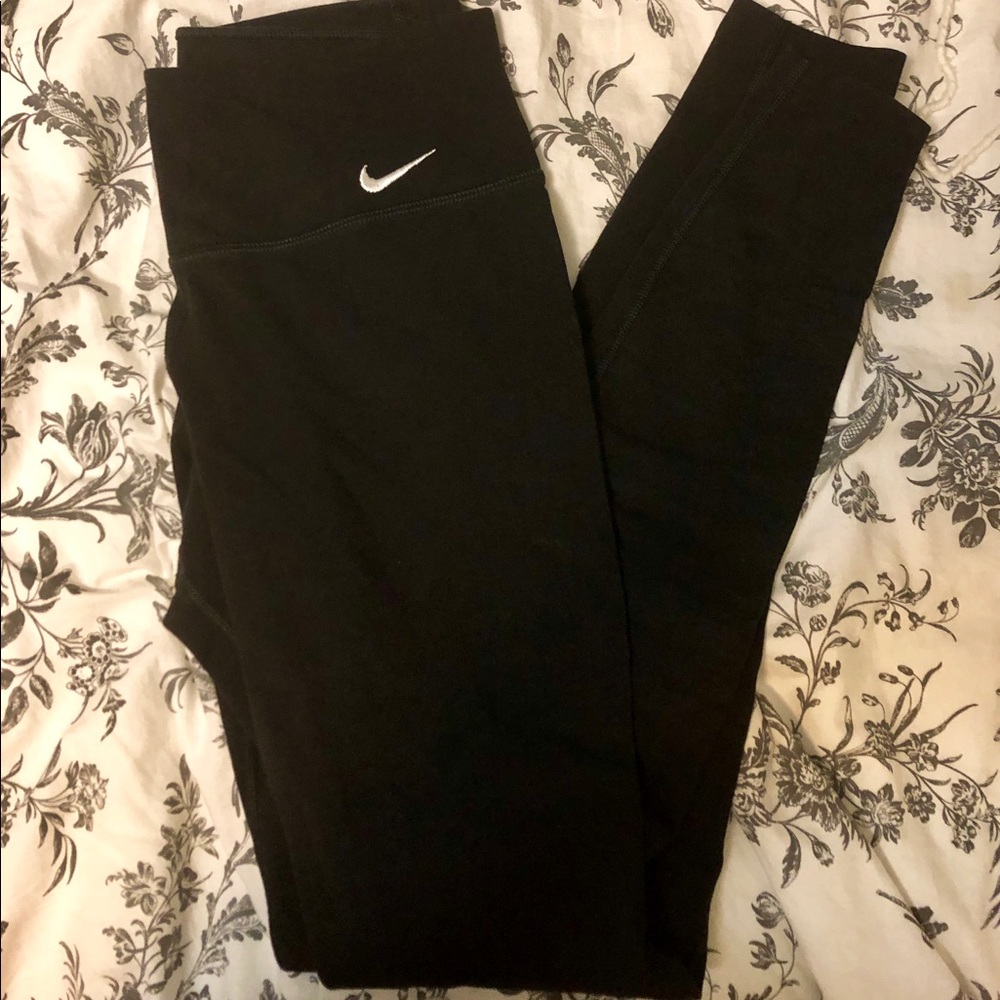 Nike leggings